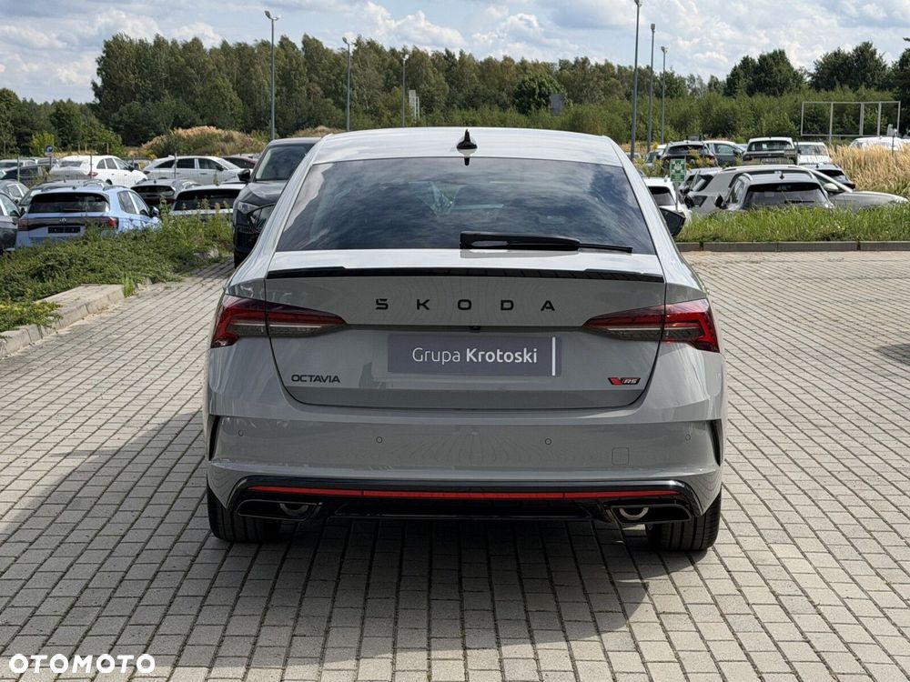Skoda Octavia 2.0 TSI RS DSG - 6