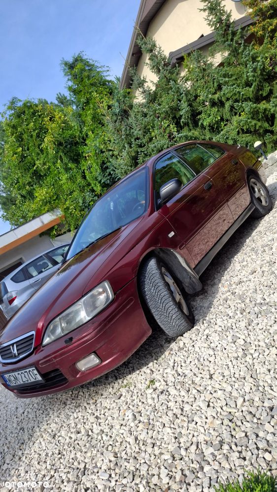 Honda Accord 2.0 ES - 9