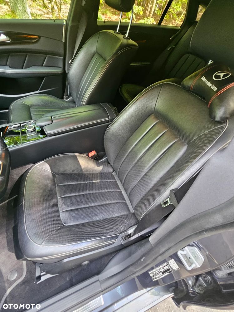 Mercedes-Benz CLS - 8
