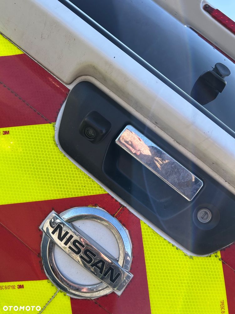 Nissan Navara DC 4x4 EU6 S&S N-Guard - 34