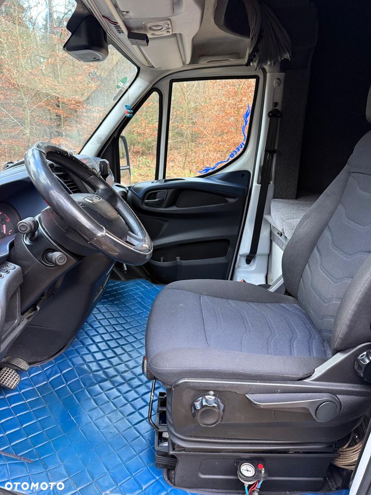 Iveco DAILY - 11