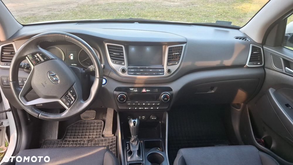 Hyundai Tucson 1.6 T-GDI Comfort 4WD DCT - 9