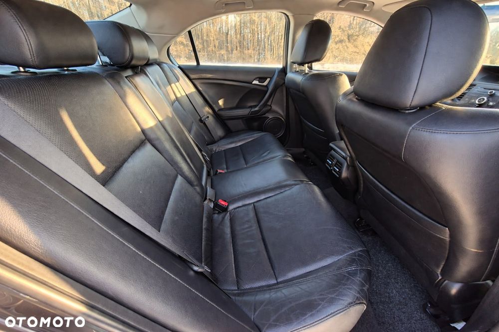 Honda Accord 2.4 Executive Nav+ACC - 7