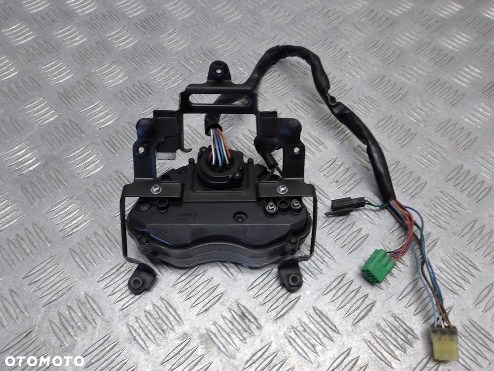 Licznik zegar prędkościomierz HONDA VTX 1800 R/S 02-03r   PN. 37200-MCV-671 - 14