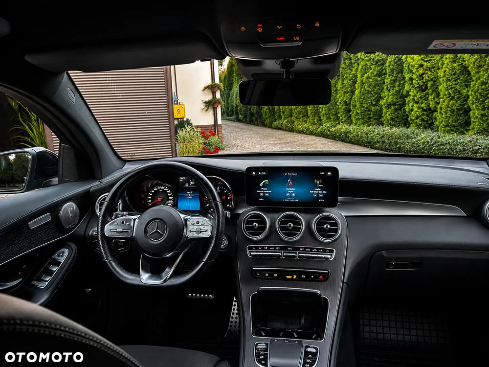 Mercedes-Benz GLC 200 d 4Matic 9G-TRONIC AMG Line Plus - 14