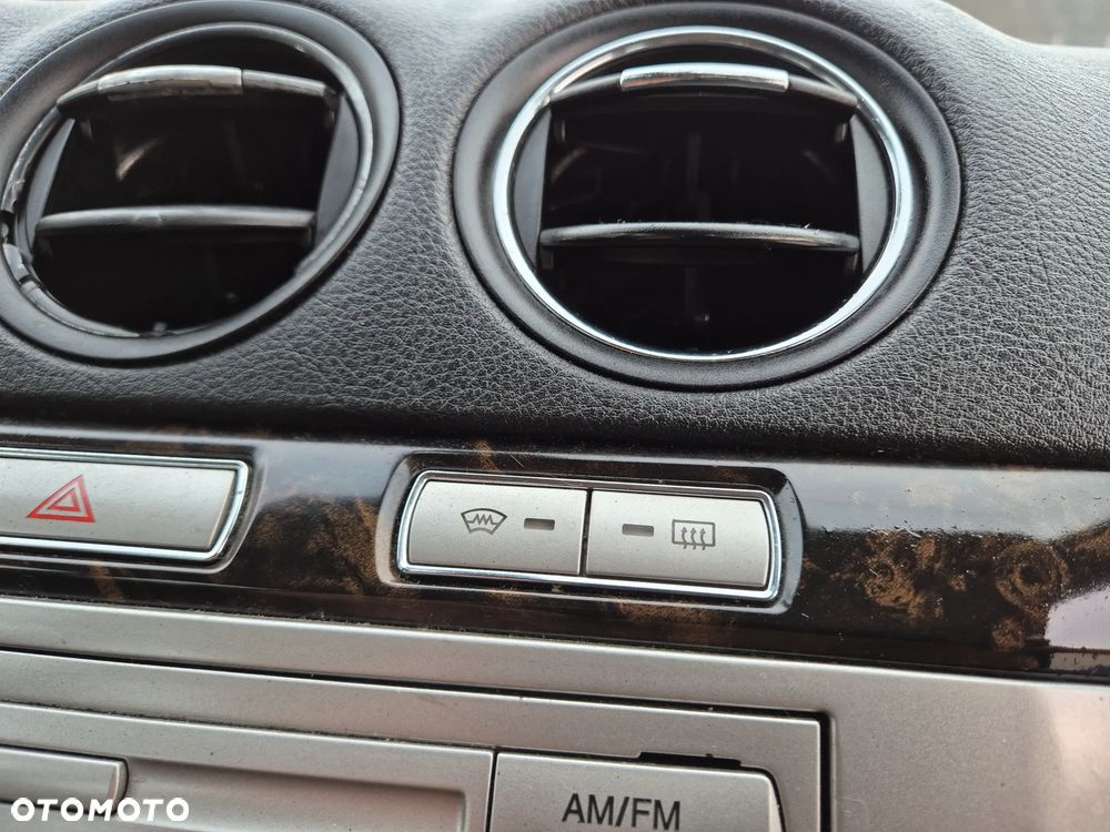 Ford Galaxy 2.0 Ghia - 8