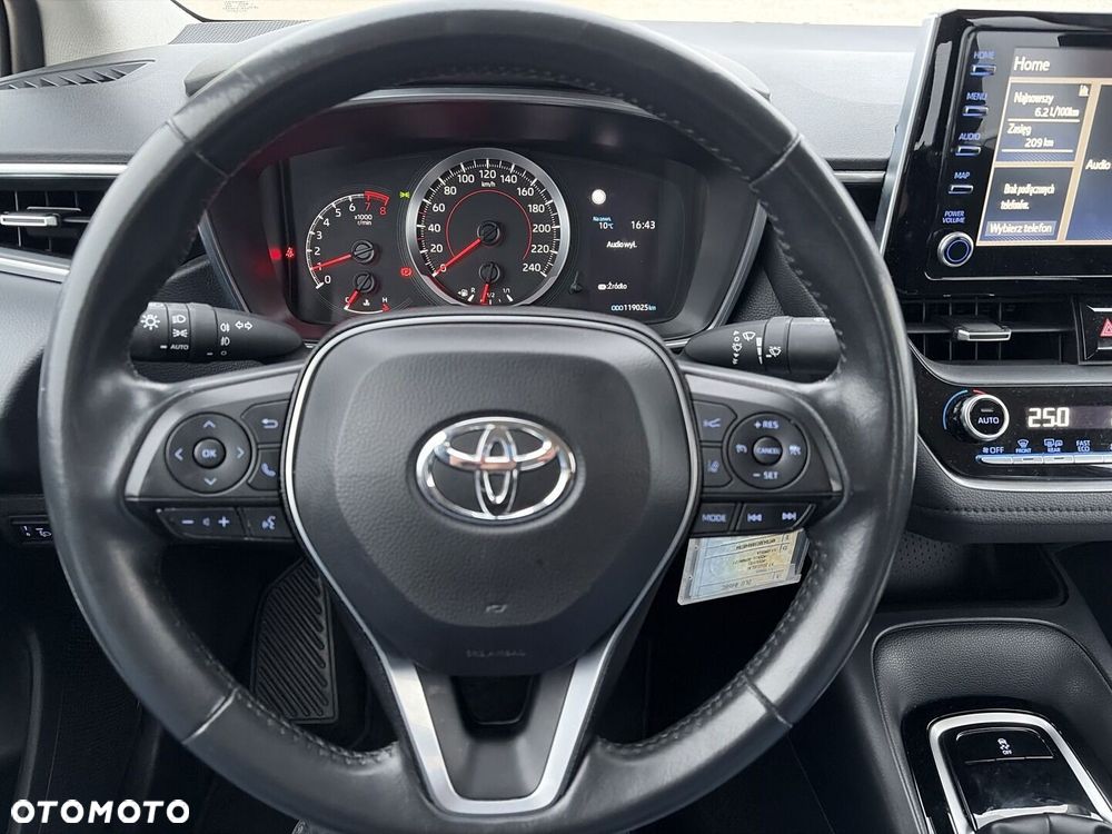 Toyota Corolla - 17
