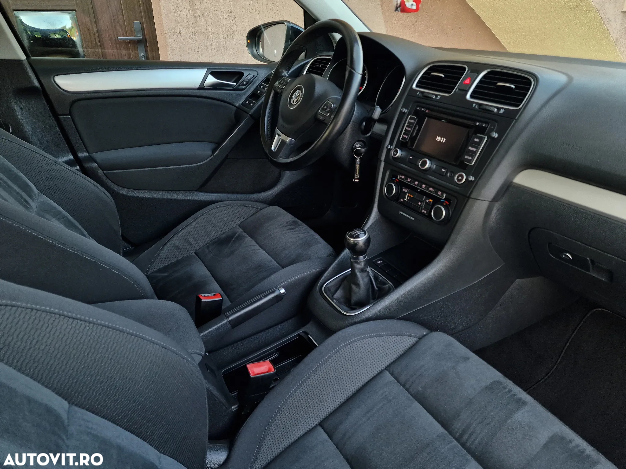 Volkswagen Golf - 12