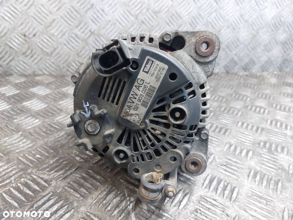 ALTERNATOR VOLKSWAGEN PASSAT B6 2.0 TDI 021903026L ID: 239564 - 4