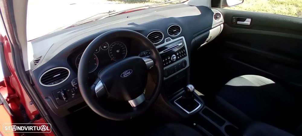 Ford Focus 1.6 TDCi Sport - 8