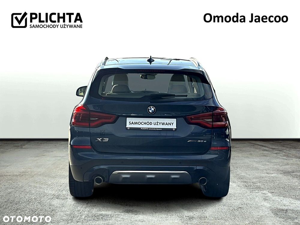 BMW X3 xDrive30e Luxury Line - 4