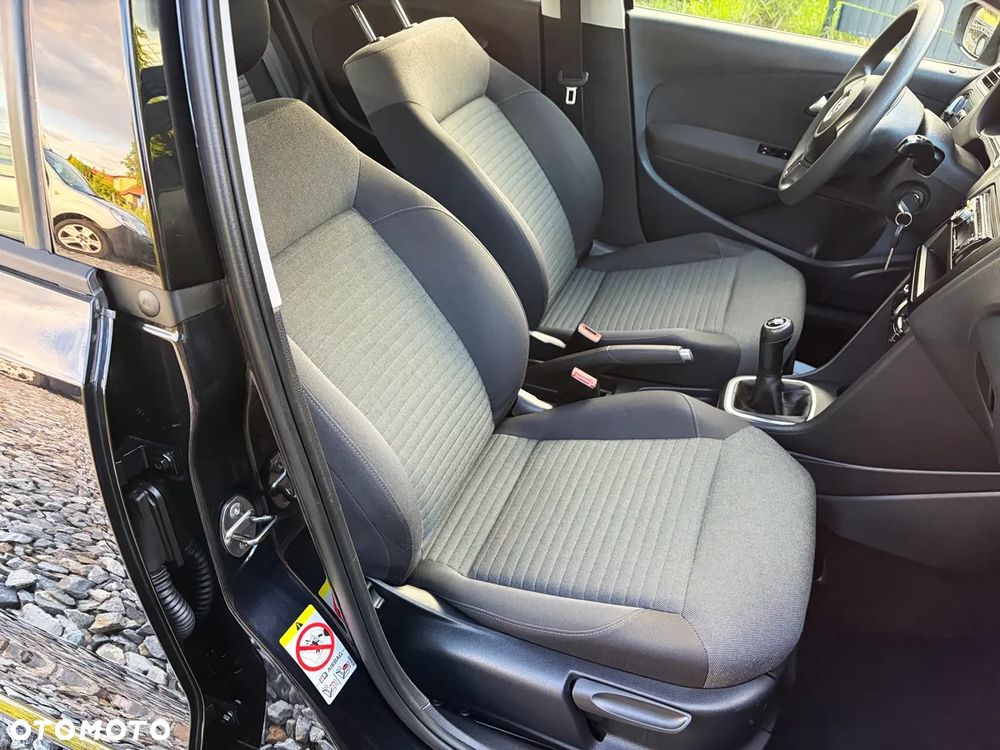 Volkswagen Polo 1.4 Highline - 36