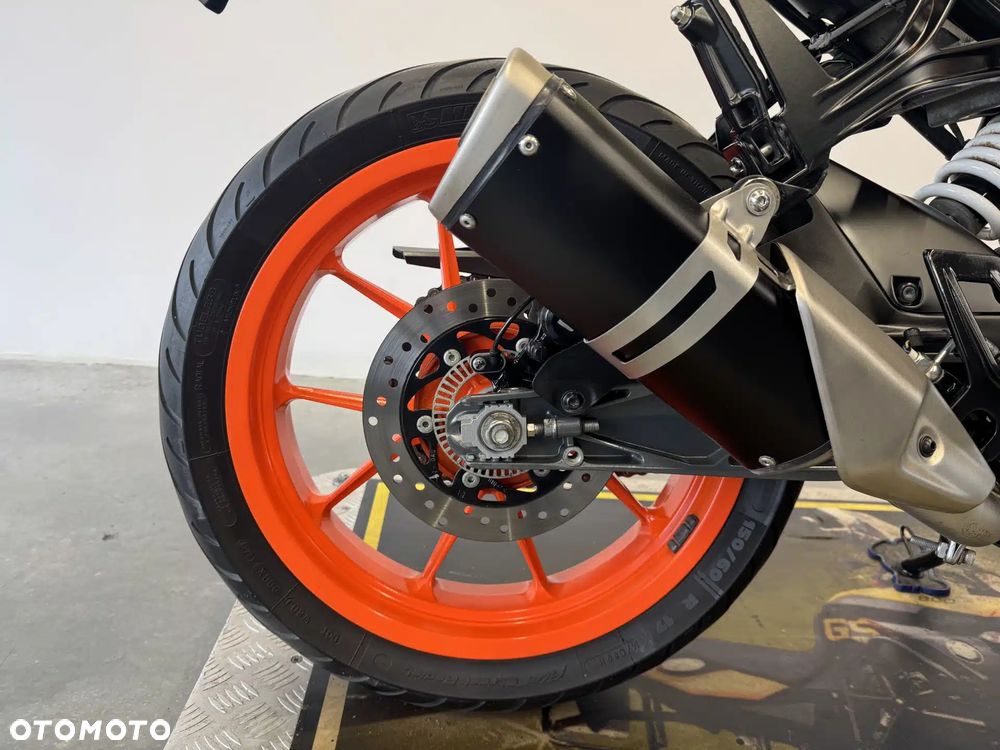 KTM RC 125 - 15