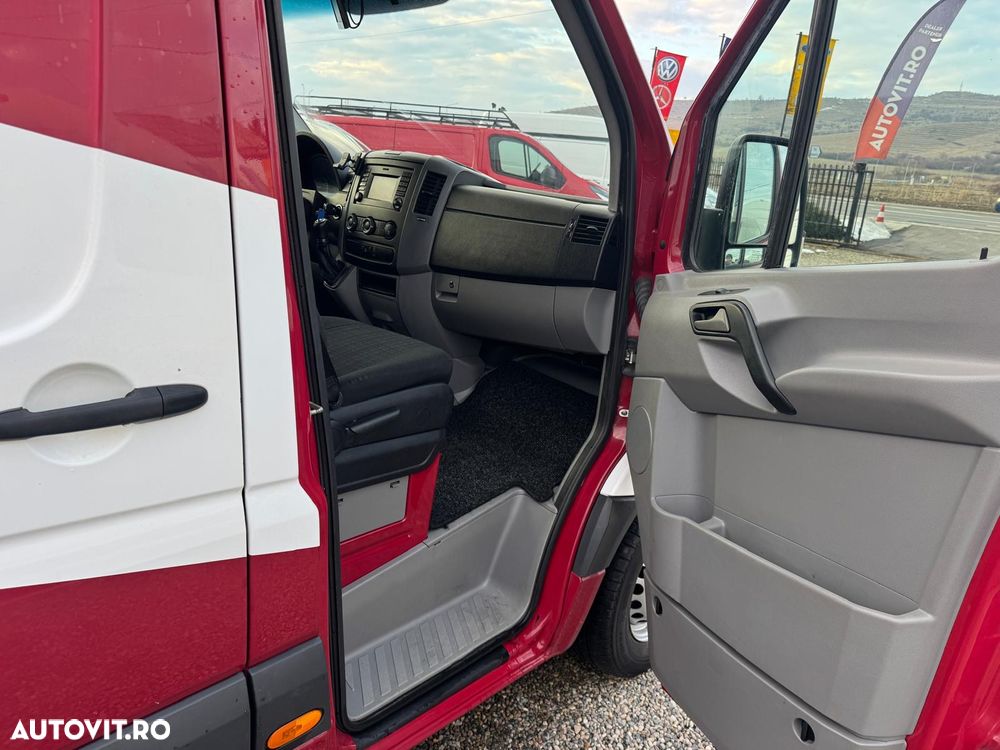 Mercedes-Benz SPRINTER - 5