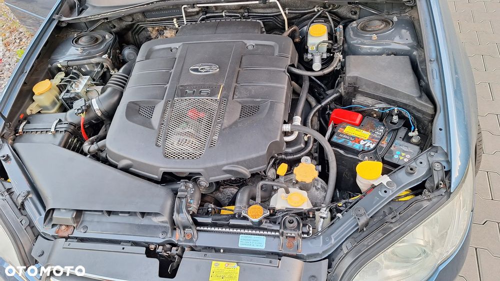 Subaru Legacy 3.0R - 22