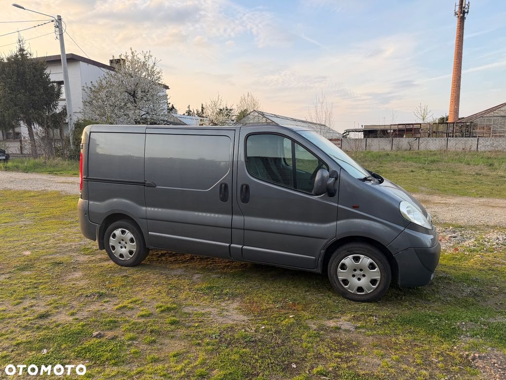 Opel Vivaro - 5
