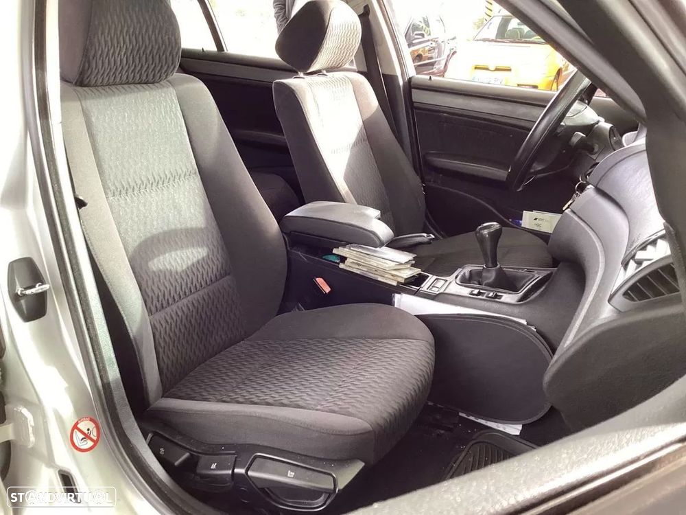 BMW 320 d Touring - 6