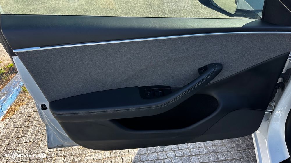 Tesla Model 3 Tração Traseira - 19