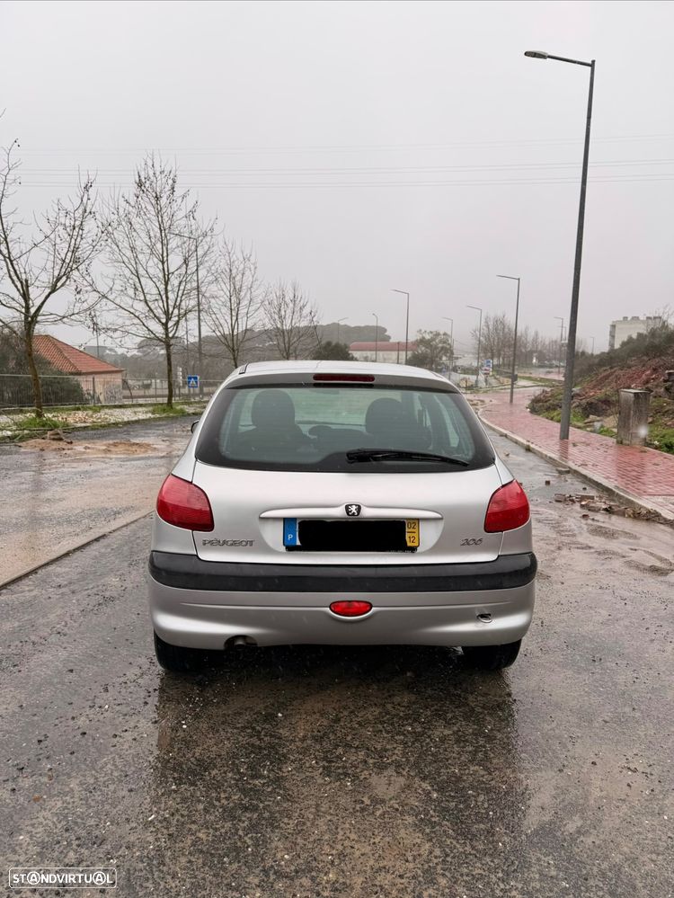 Peugeot 206 1.1 XT - 2