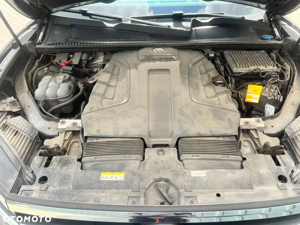 Volkswagen Touareg 3.0 V6 TDI SCR 4Mot - 31