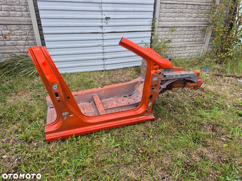 RENAULT CLIO 5 V ĆWIARTKA PODŁUZNICA EUROPA PRAW - 2