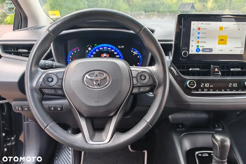 Toyota Corolla 1.8 Hybrid Comfort - 30
