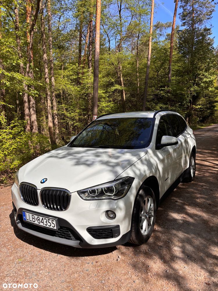 BMW X1 xDrive20i - 2
