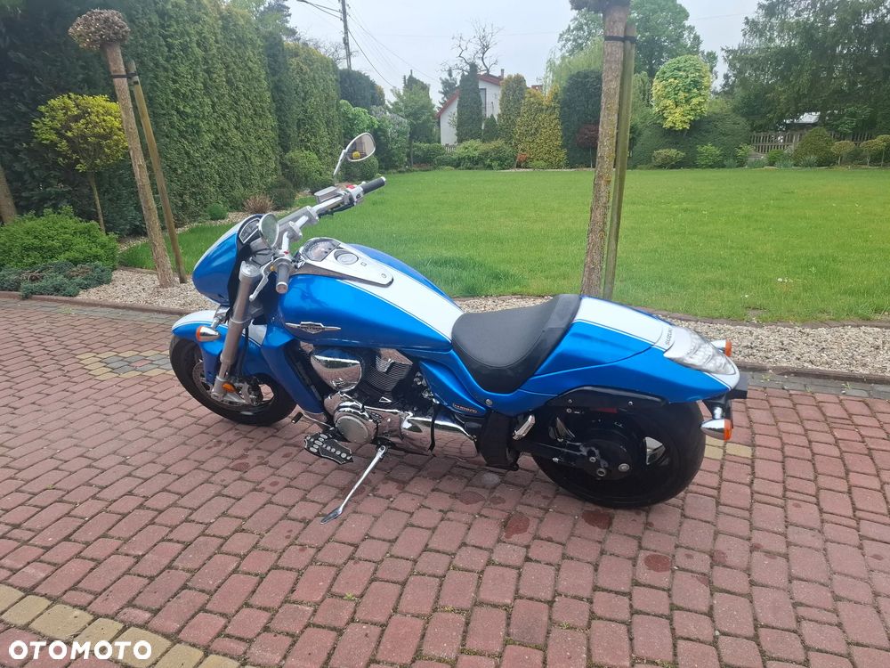 Suzuki Boulevard - 2