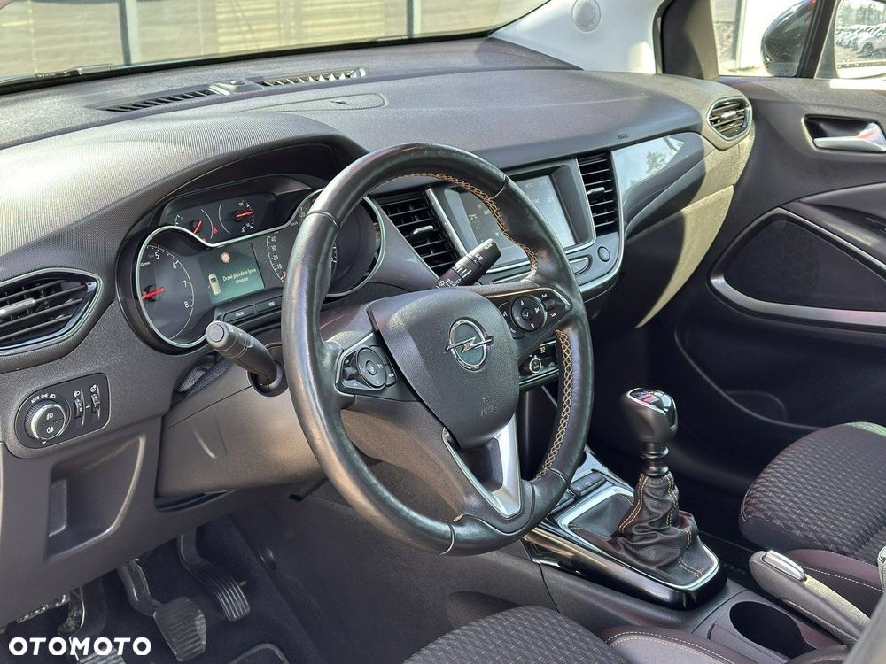 Opel Crossland X 1.2 Start/Stop Innovation - 11