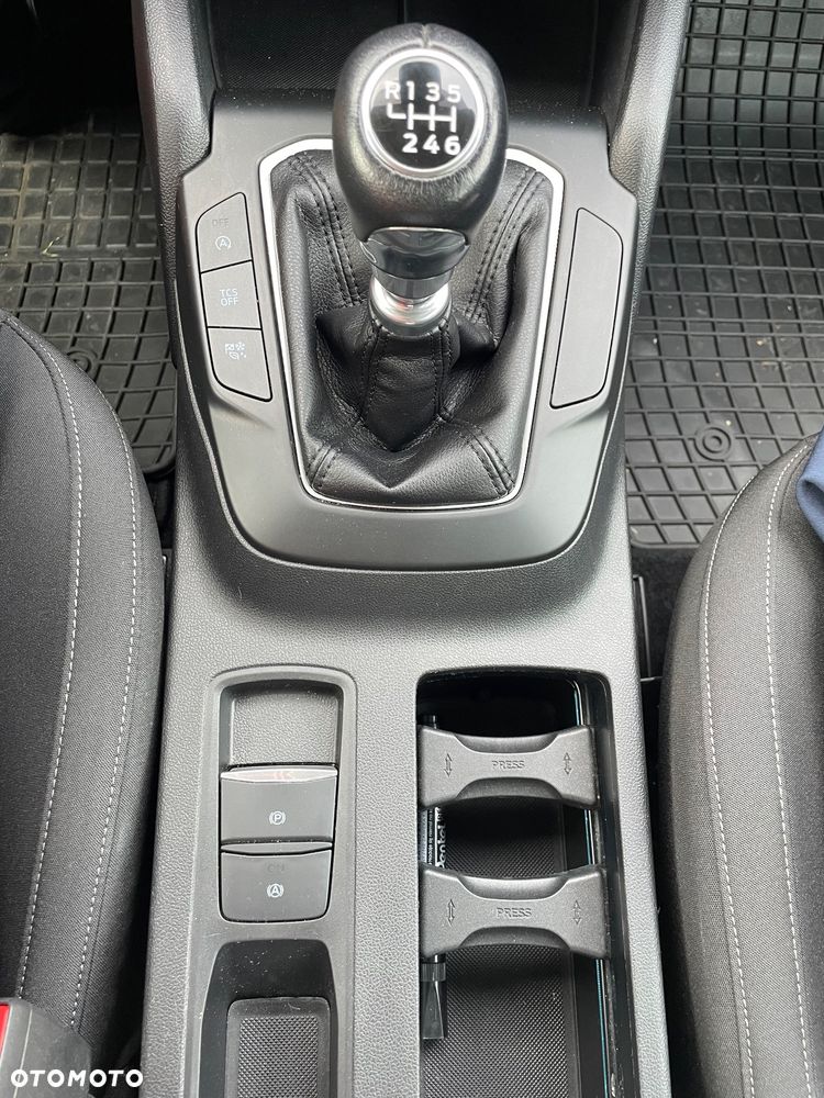 Ford Focus 1.5 EcoBlue STart-Stopp-System TREND - 17
