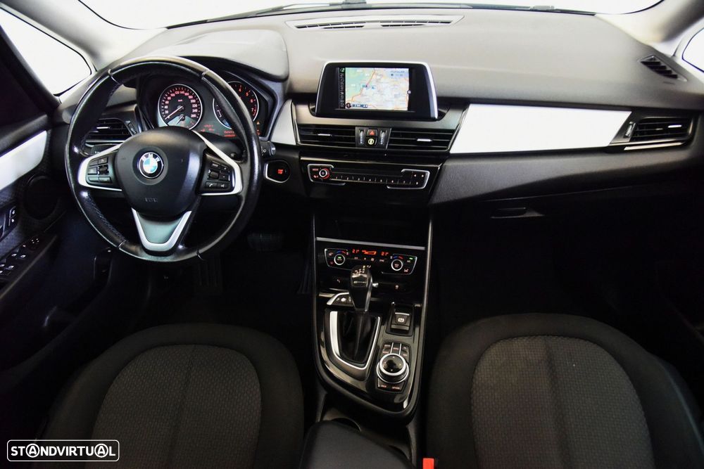 BMW 225xe Active Tourer - 15