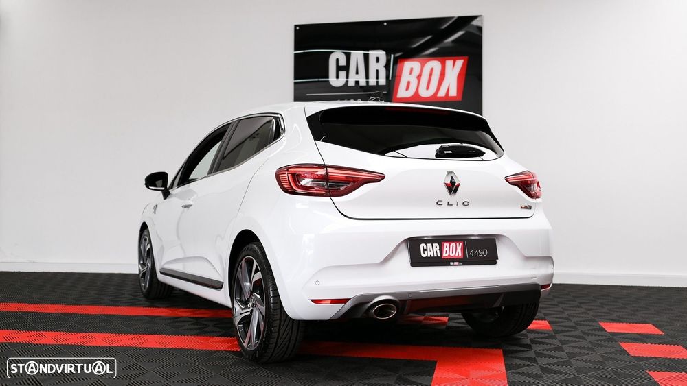 Renault Clio - 23
