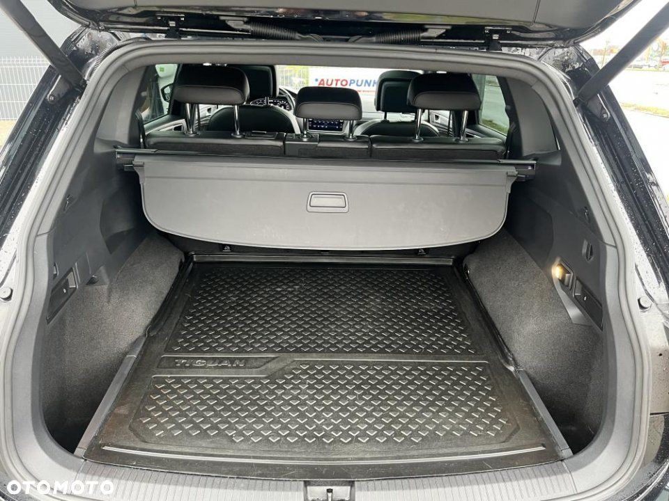 Volkswagen Tiguan Allspace 2.0 TDI SCR 4Motion DSG R-Line - 6
