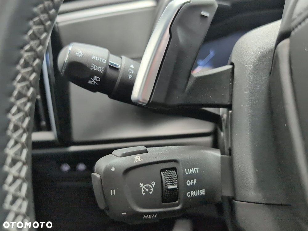 DS Automobiles DS 9 1.6 PureTech Rivoli + - 16