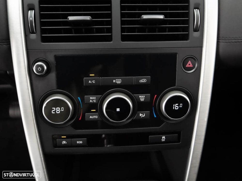 Land Rover Discovery Sport - 17