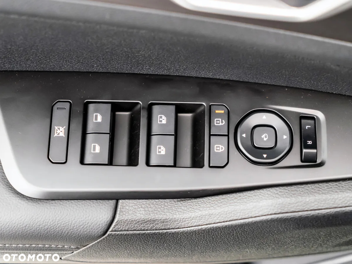 Kia Sportage 1.6 T-GDI L 2WD - 19