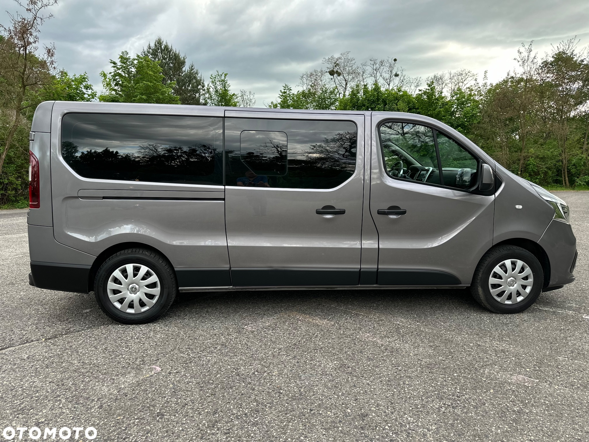 Renault Trafic Grand SpaceClass 2.0 dCi EDC - 3