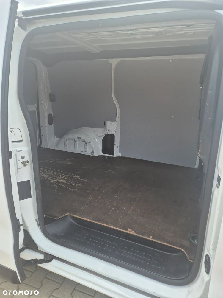 Toyota ProAce 2,0HDI 2021r 170tys km L2 LongKlima Blis Duże radio Serwis ASO Bezwypadkowy PROACE EXPERT VIVARO - 24