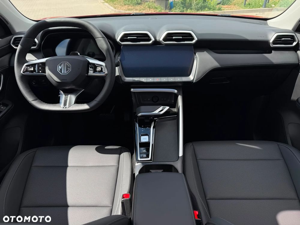 MG ZS Hybrid+ - 18