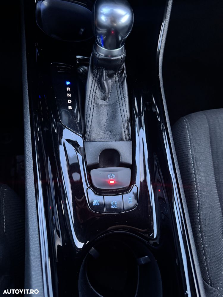 Toyota C-HR Style - 17