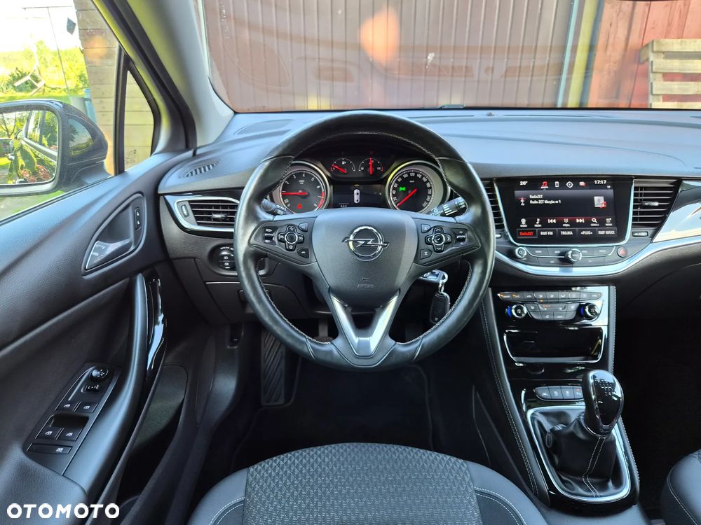 Opel Astra 1.4 Turbo Innovation - 16