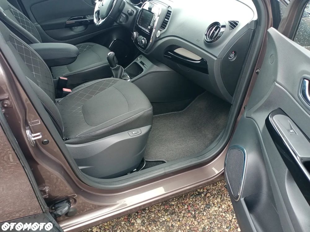 Renault Captur - 10