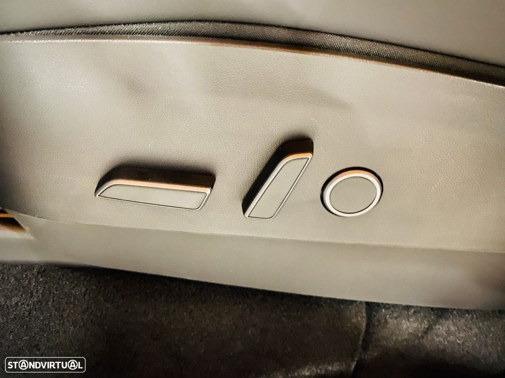 Tesla Model Y Tração Traseira - 18