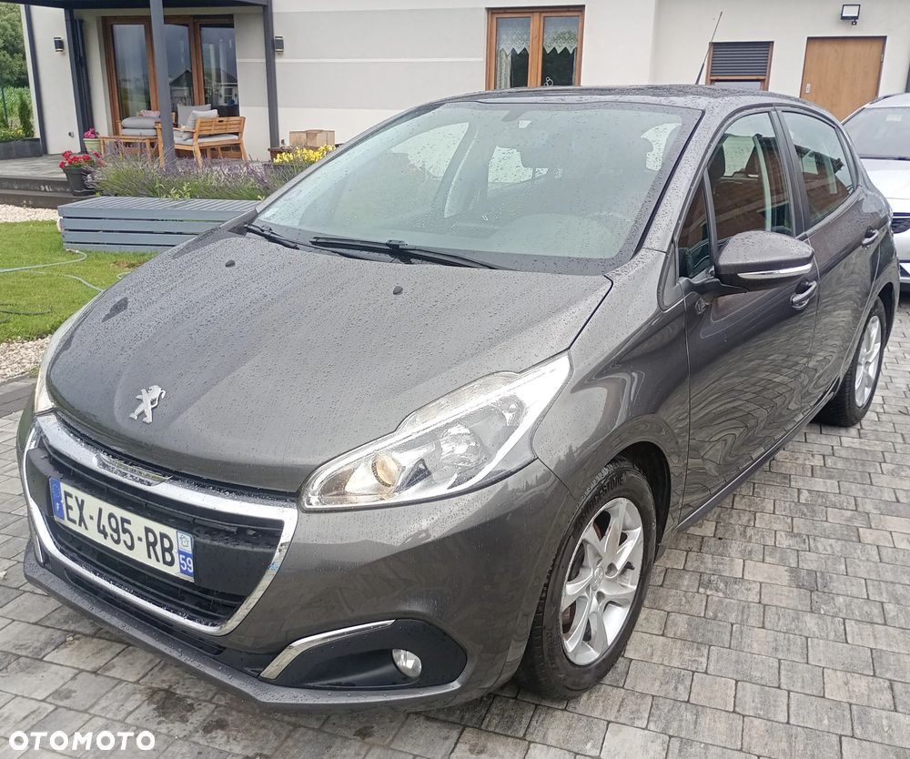 Peugeot 208 1.2 PureTech Active ETG5 - 4