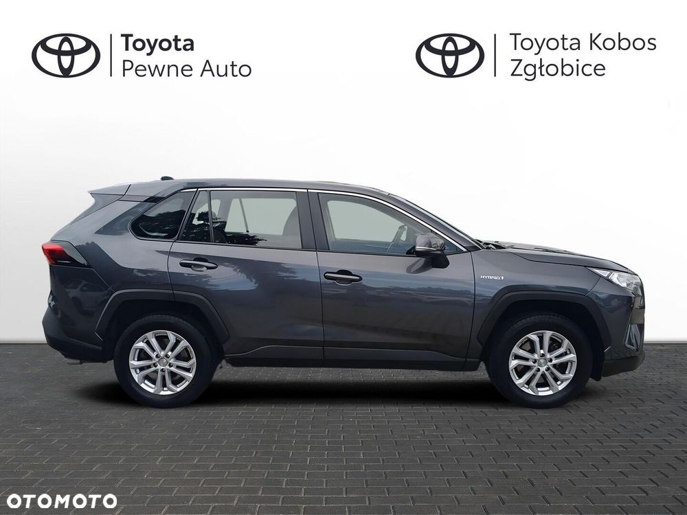 Toyota RAV4 - 5