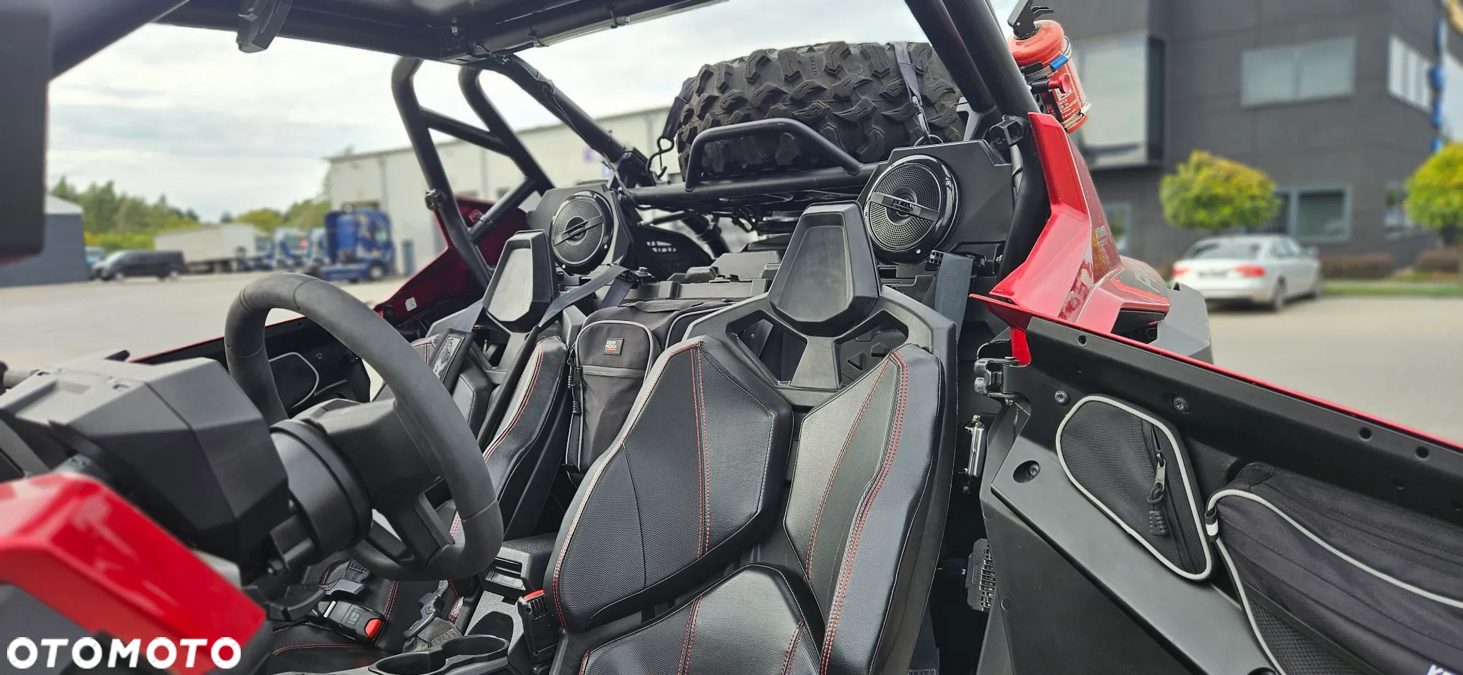 Polaris RZR - 9