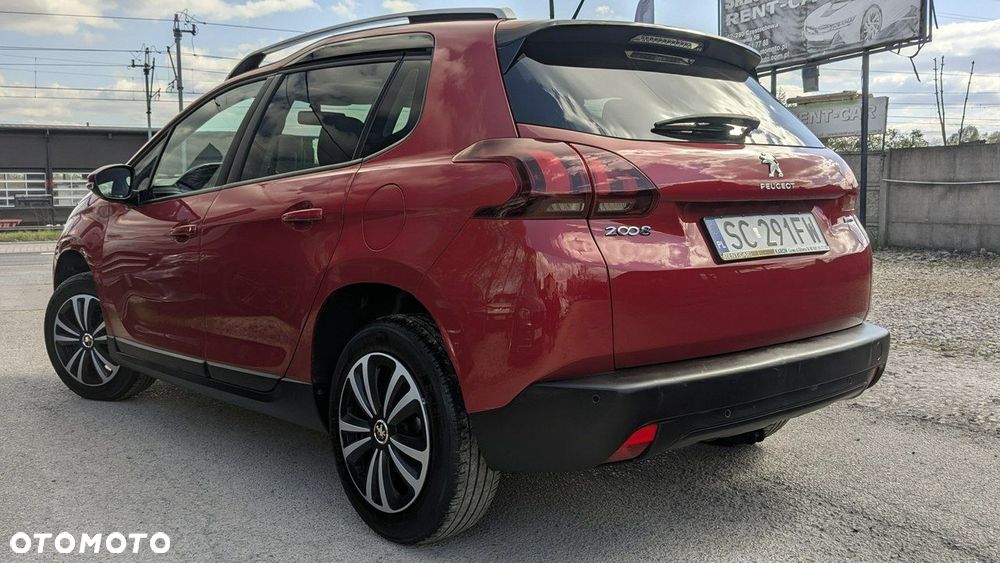 Peugeot 2008 - 10