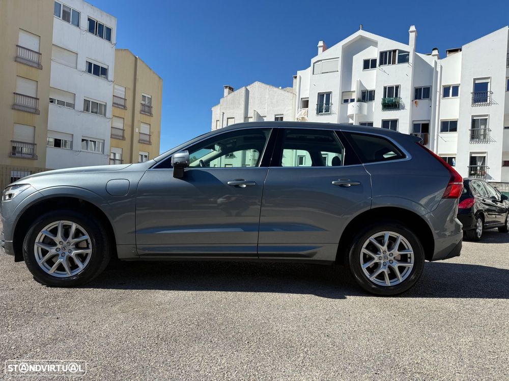 Volvo XC 60 2.0 T8 PHEV Momentum Plus AWD - 4