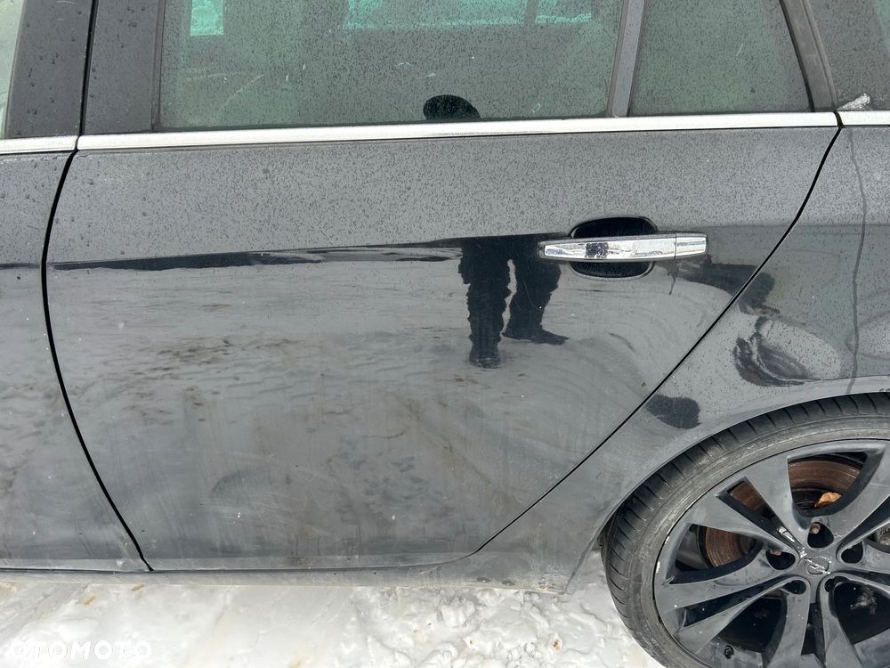 DRZWI LEWE PRAWE SREBNE, CZARNE TYŁ OPEL INSIGNIA A - 8