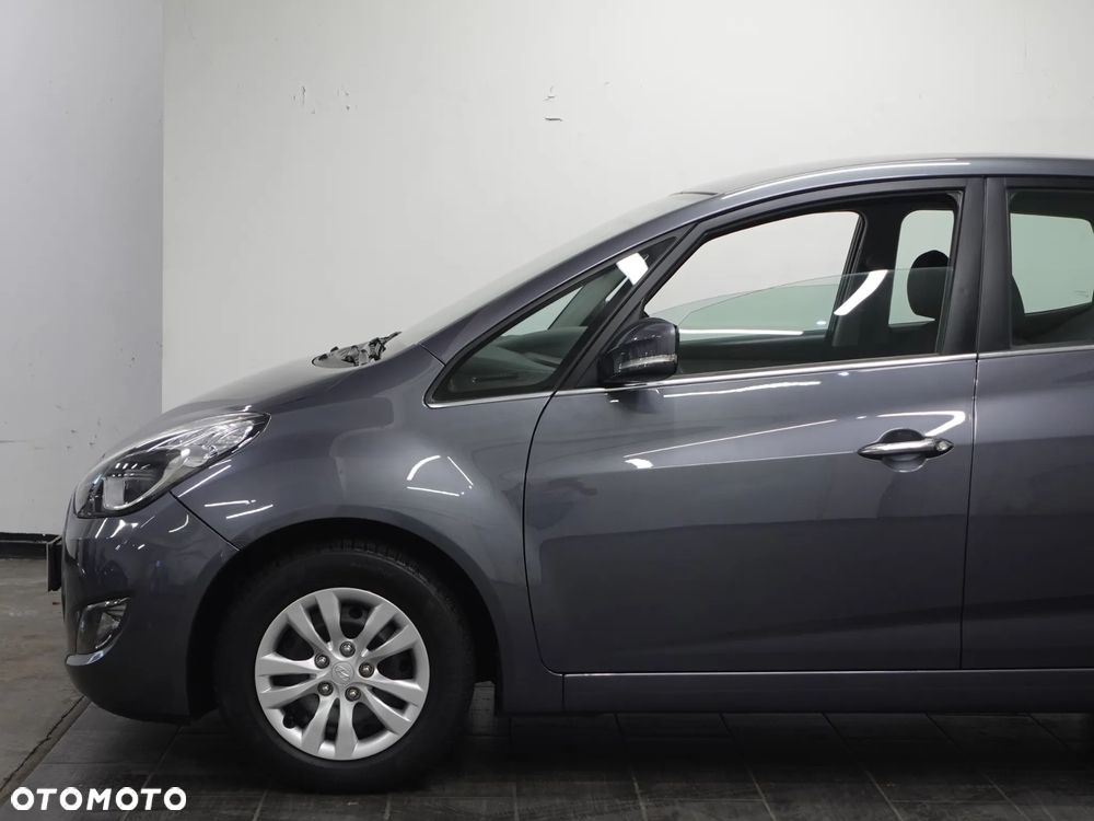 Hyundai ix20 - 15